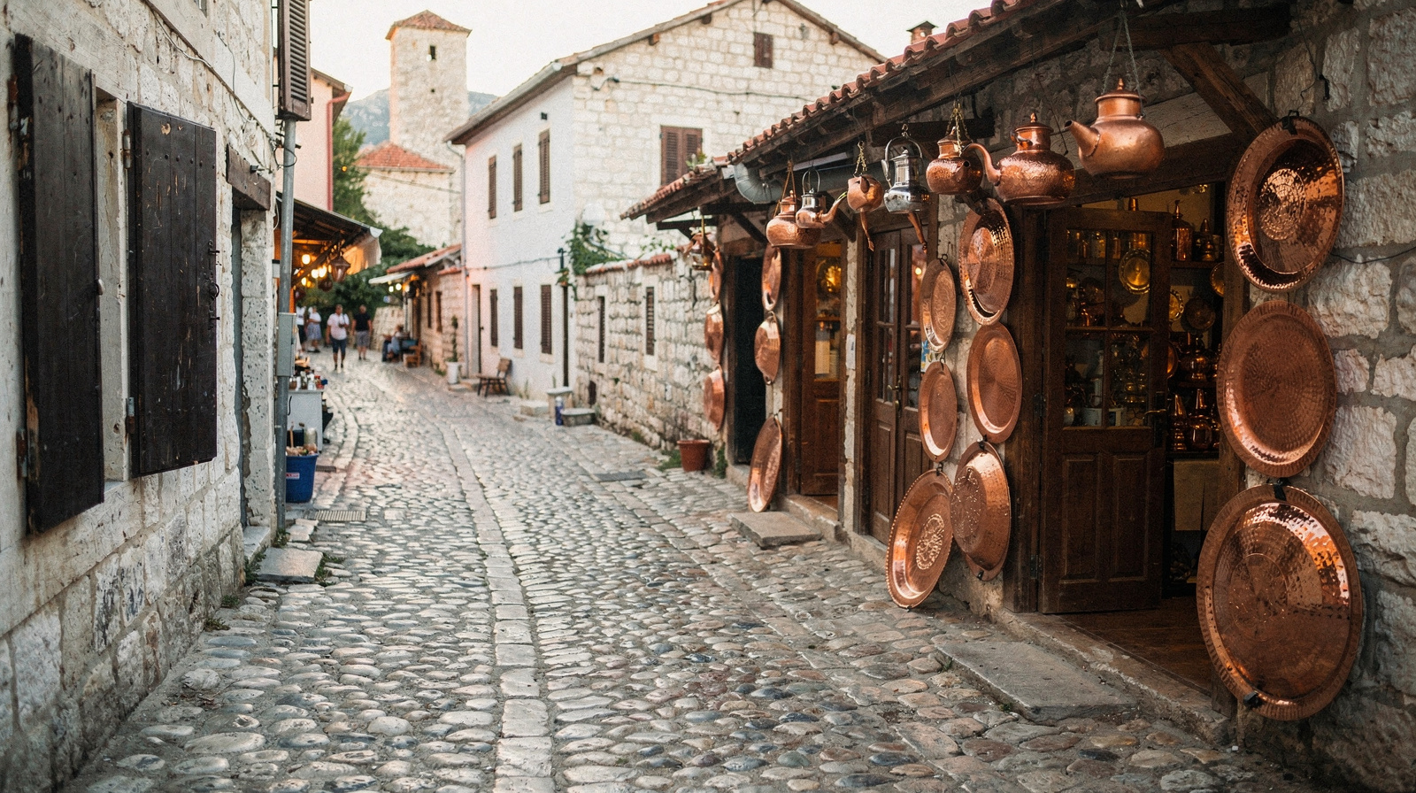 Kujundžiluk Bazaar
