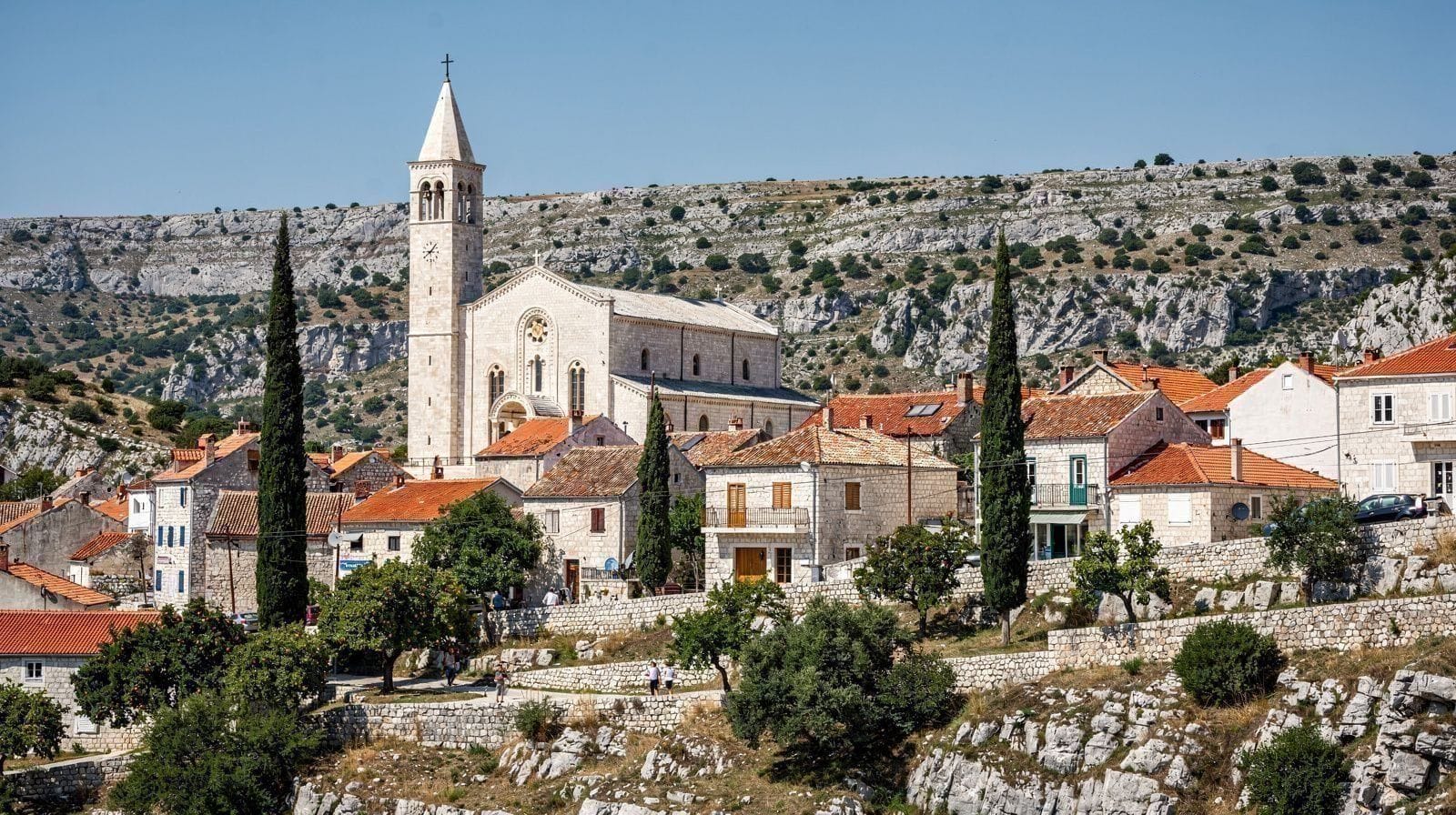 Široki Brijeg: Monastery Town of West Herzegovina