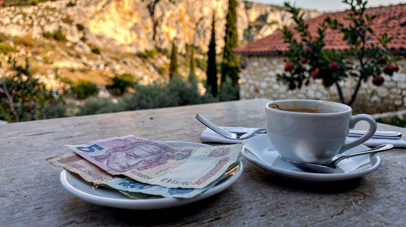 Tipping in Bosnia and Herzegovina: What's Actually Expected
