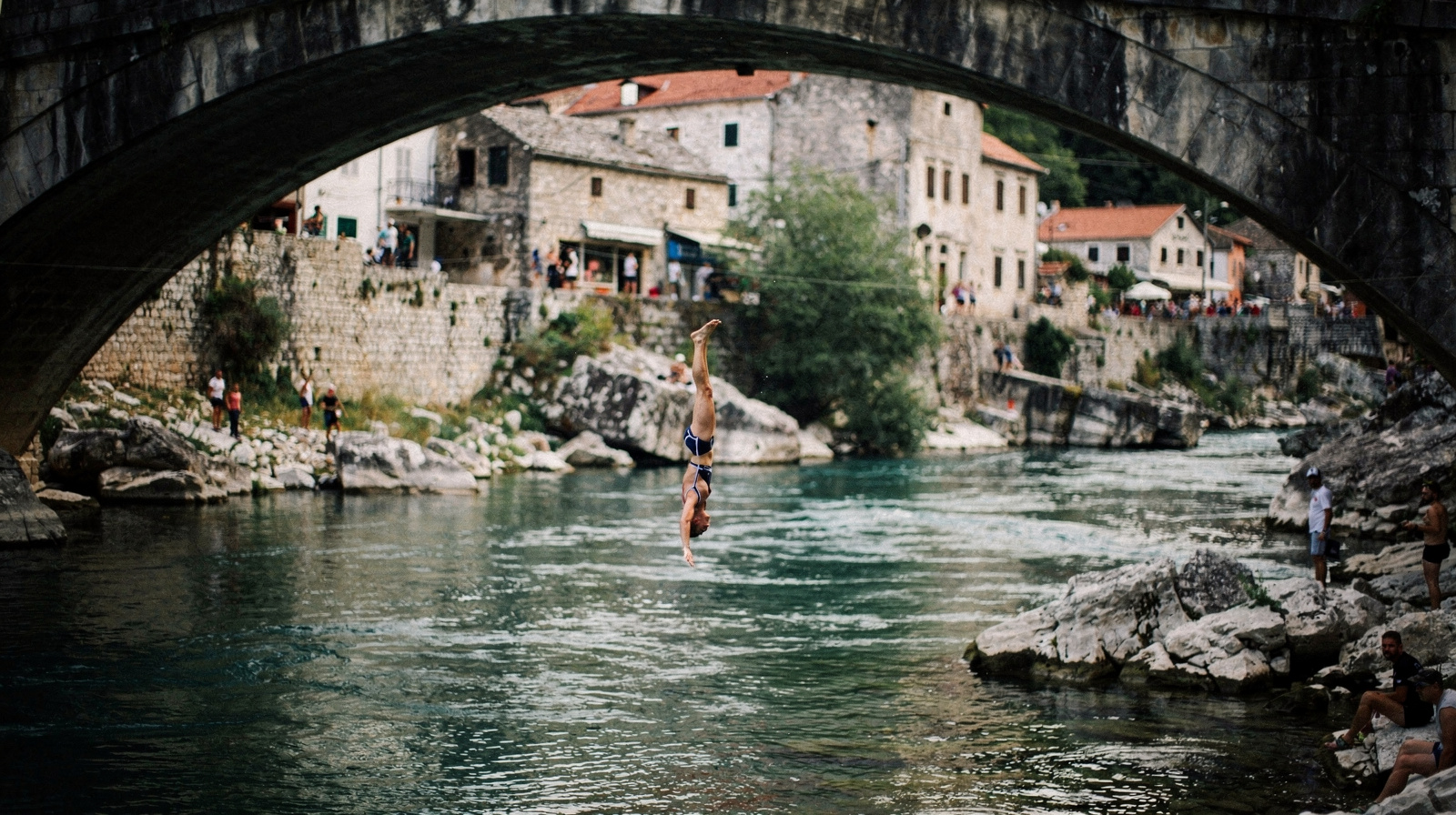 Watching the Stari Most Divers: A Tradition, Not a Show